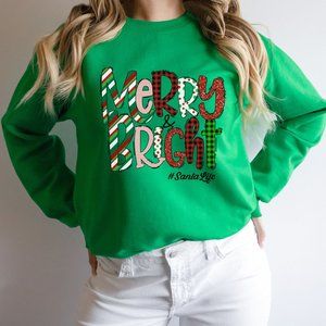 Merry and Bright Crewneck Sweatshirt - Size M - Color Green